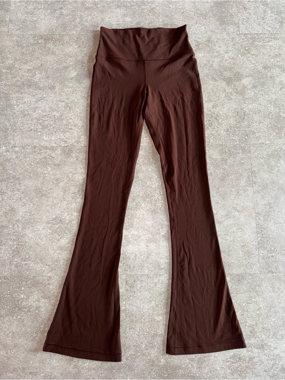lululemon Women’s Brown High Rise Flared Yoga Pants Size 6 Pull On Stretch